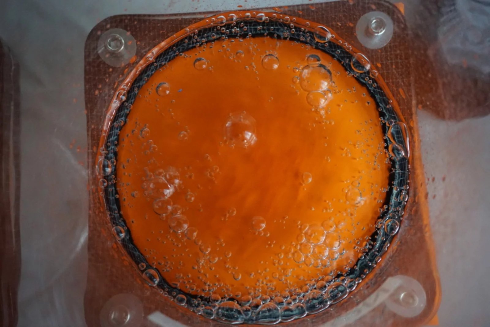 Test paropropustnosti nanomembrány