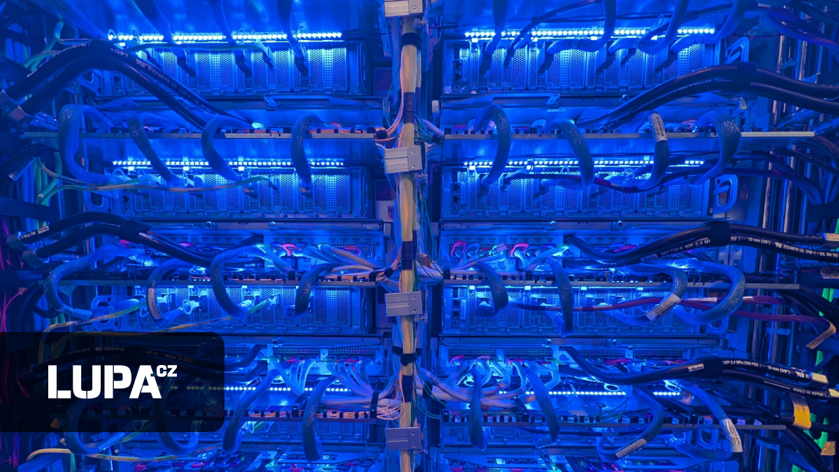 Podívejte se, co asi budí šéfa Nvidie ze spaní. Google nabízí hyperpočítače s miliony vlastních AI čipů