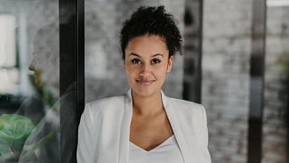 Karin Fuentesová, Digitoo