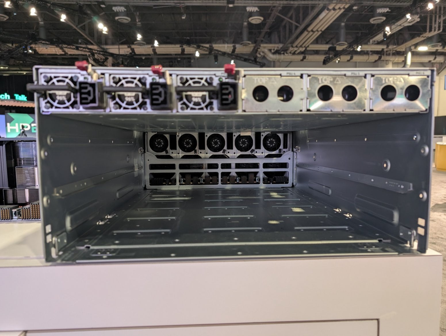 HPE ProLiant Compute XD685