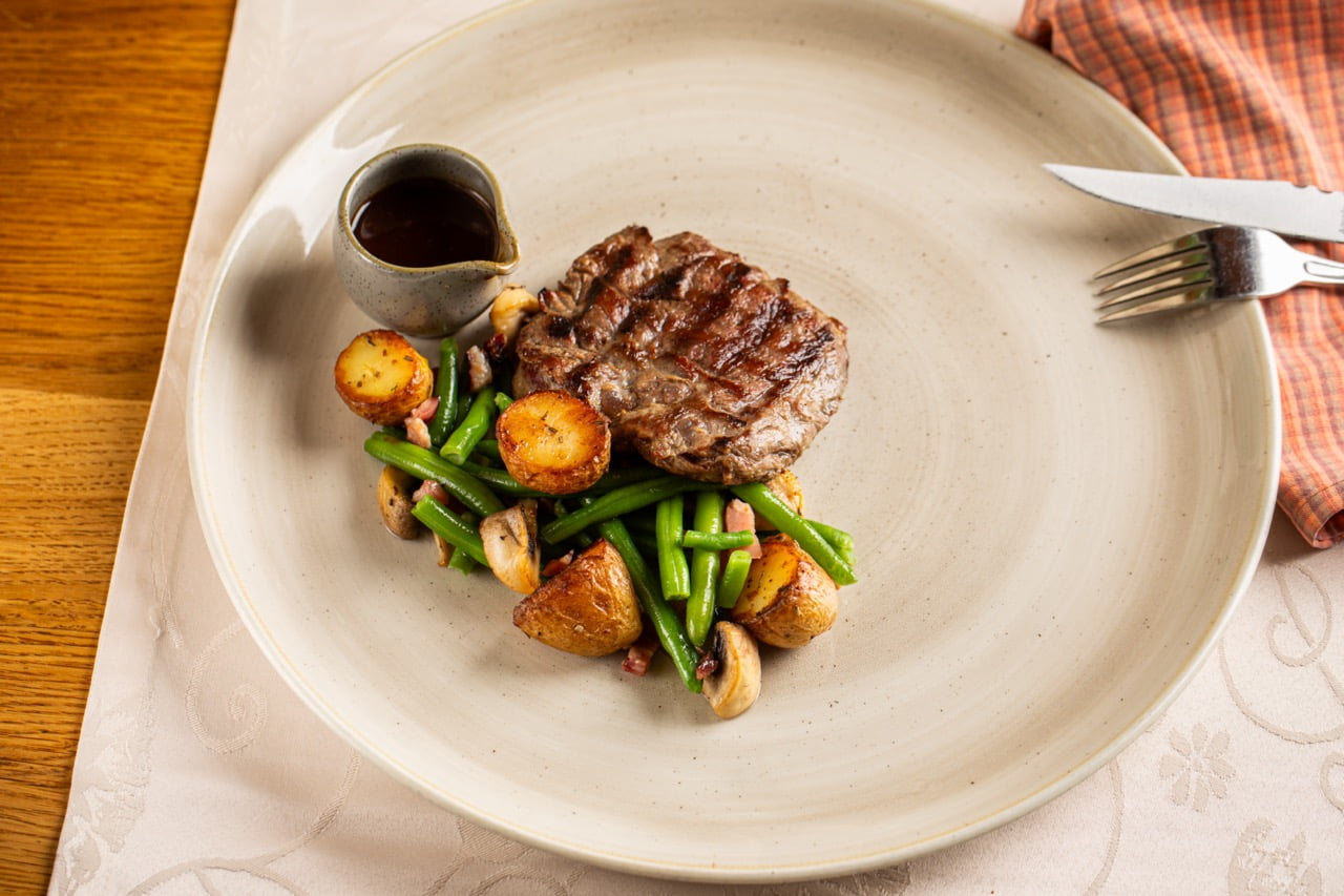 Menu restaurace Bílá kráva