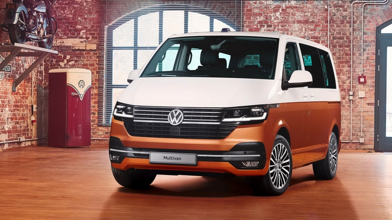 Volkswagen T6.1: Nový vzhled, digitální přístrojový štít a řada asistenčních systémů