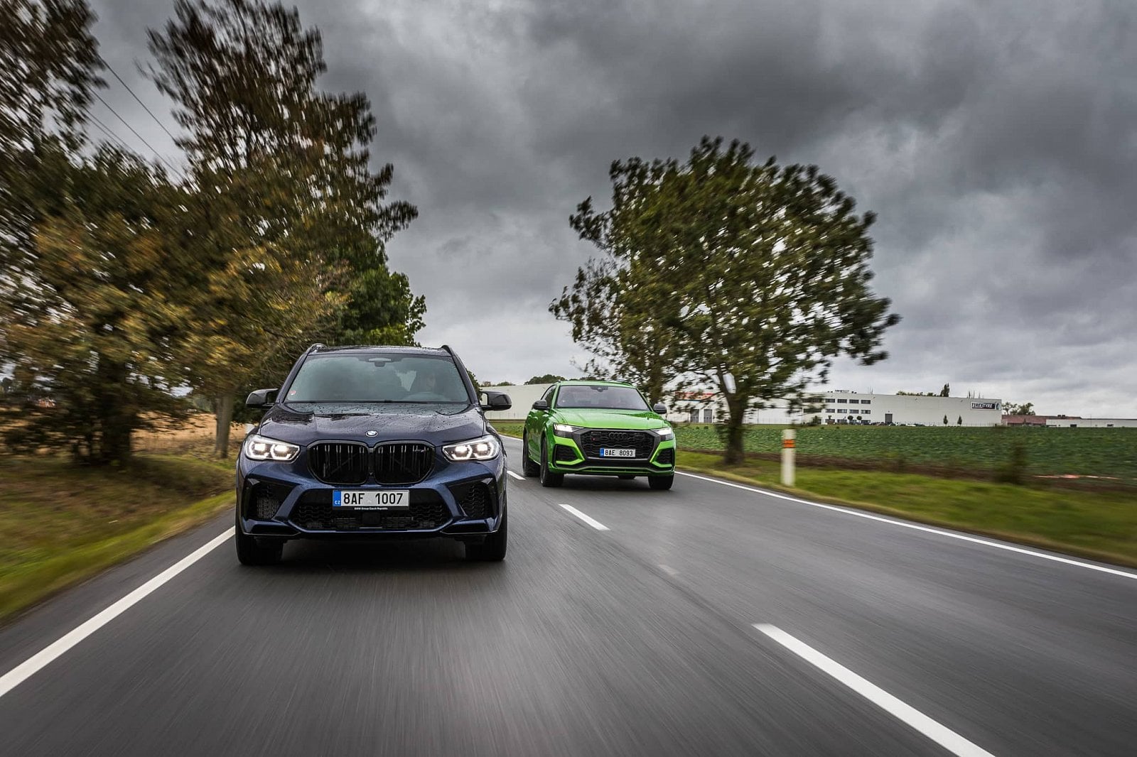 2020-10-bmw-x5-vs-audi-rs-q8-18.jpg