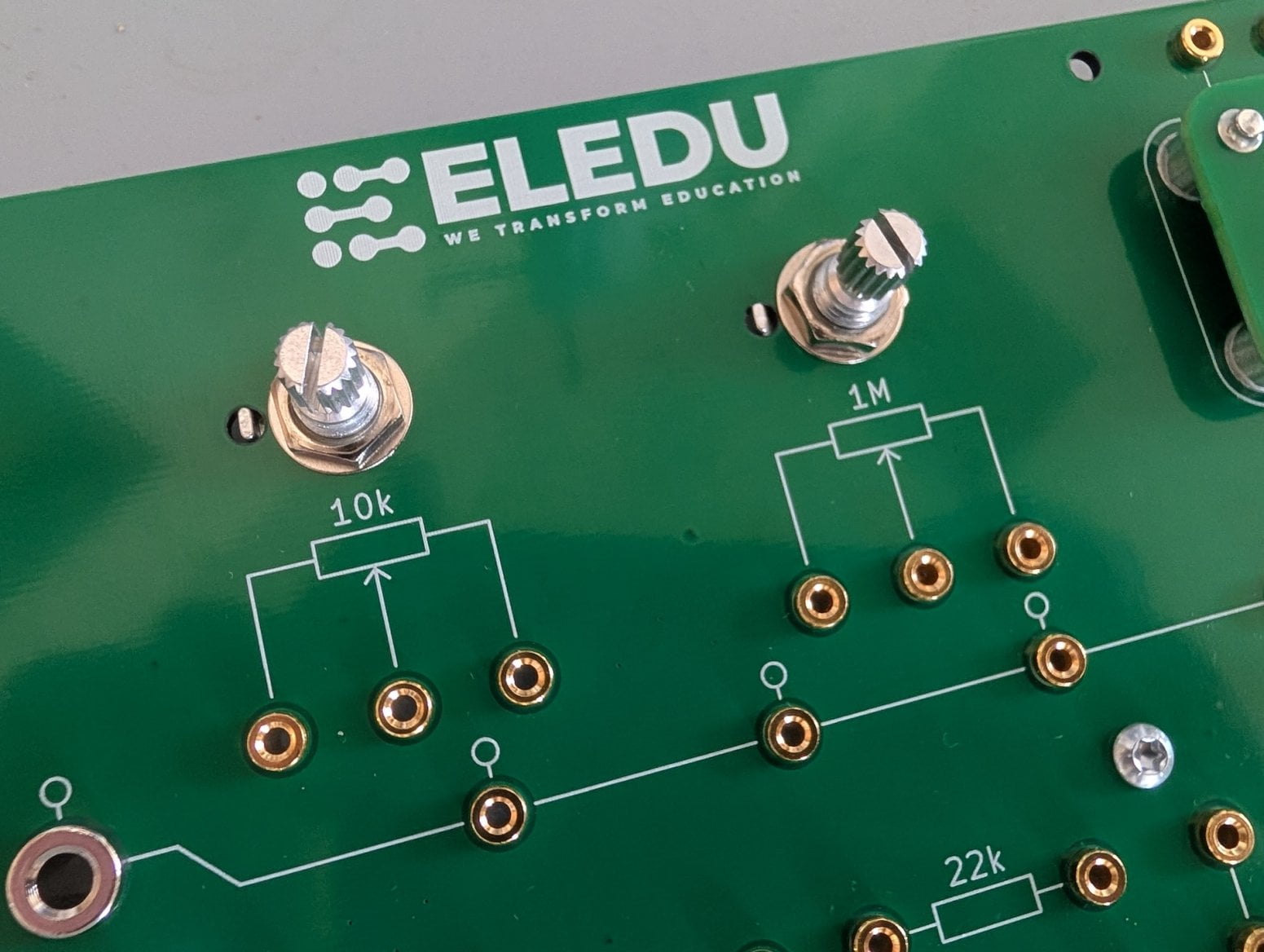 České edukační elektronické kity Eledu