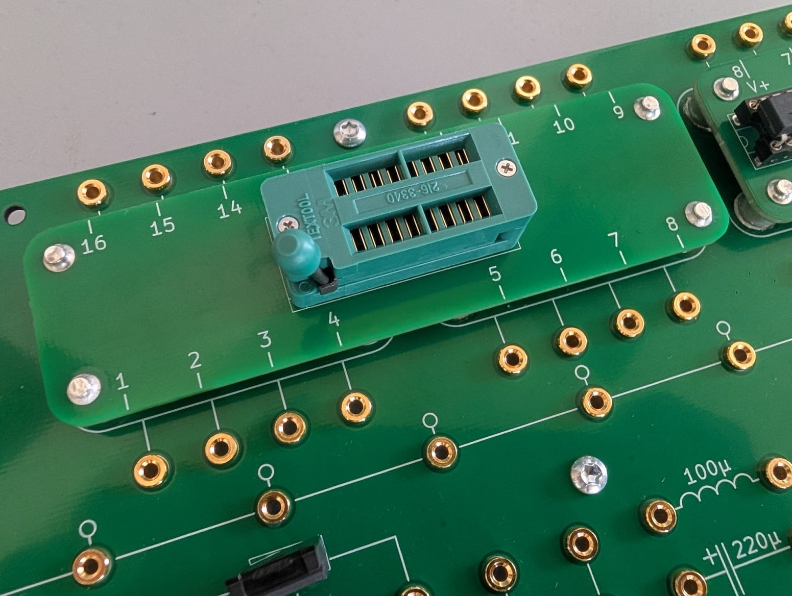 České edukační elektronické kity Eledu