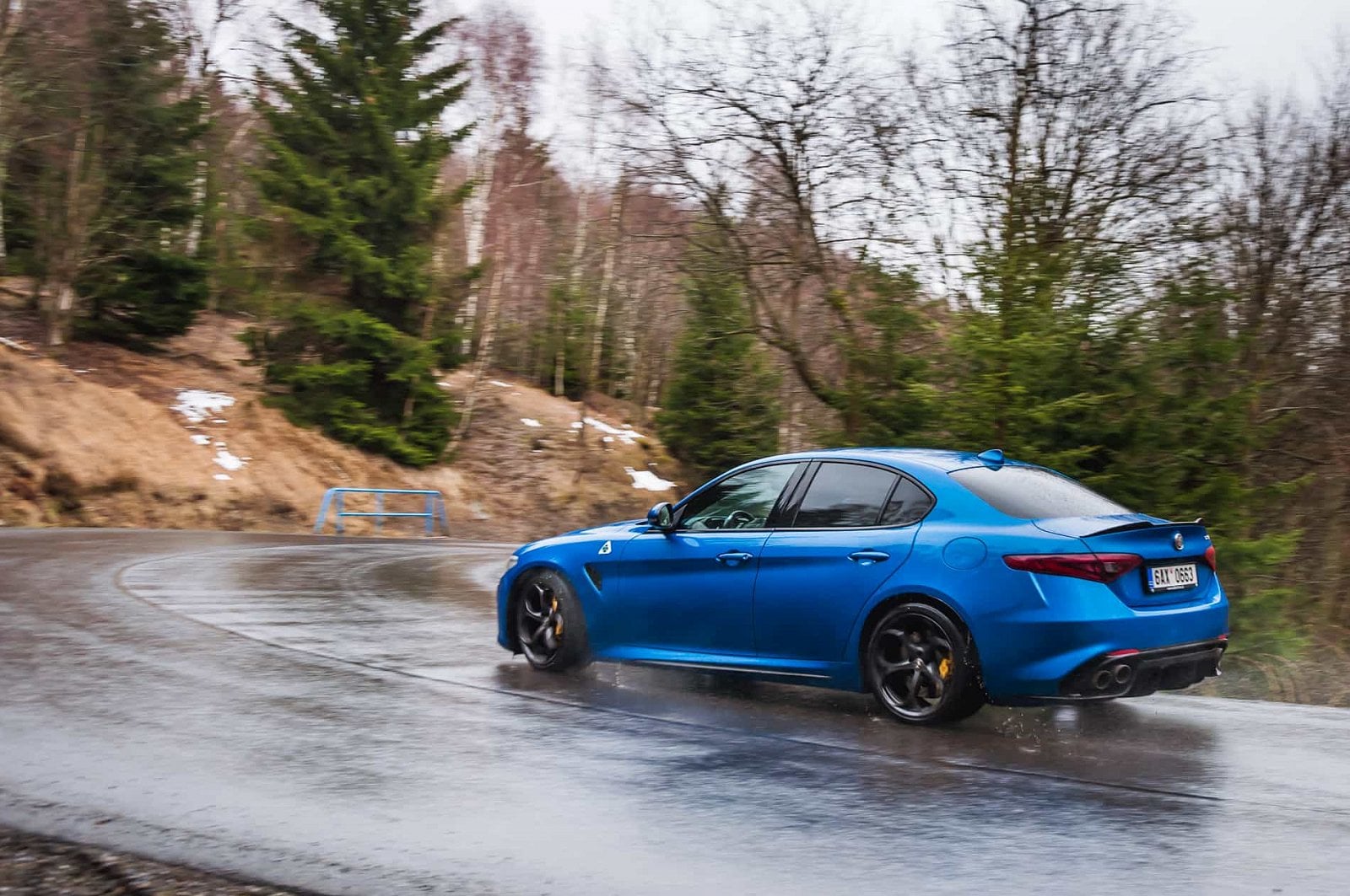 2019-03-giulia-qv-vs-stelvio-qv-77.jpg