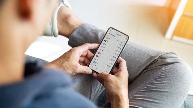 etoro.com