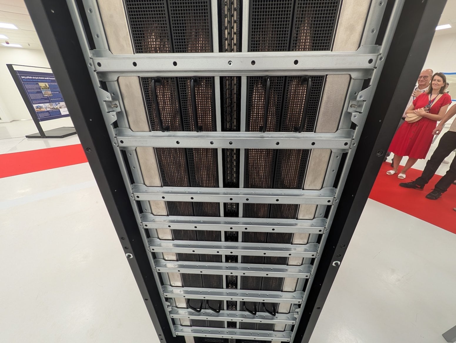 Servery a rack Nvidia Vera Rubin NVL72 od Foxconnu