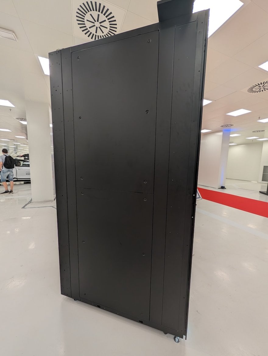 Servery a rack Nvidia Vera Rubin NVL72 od Foxconnu