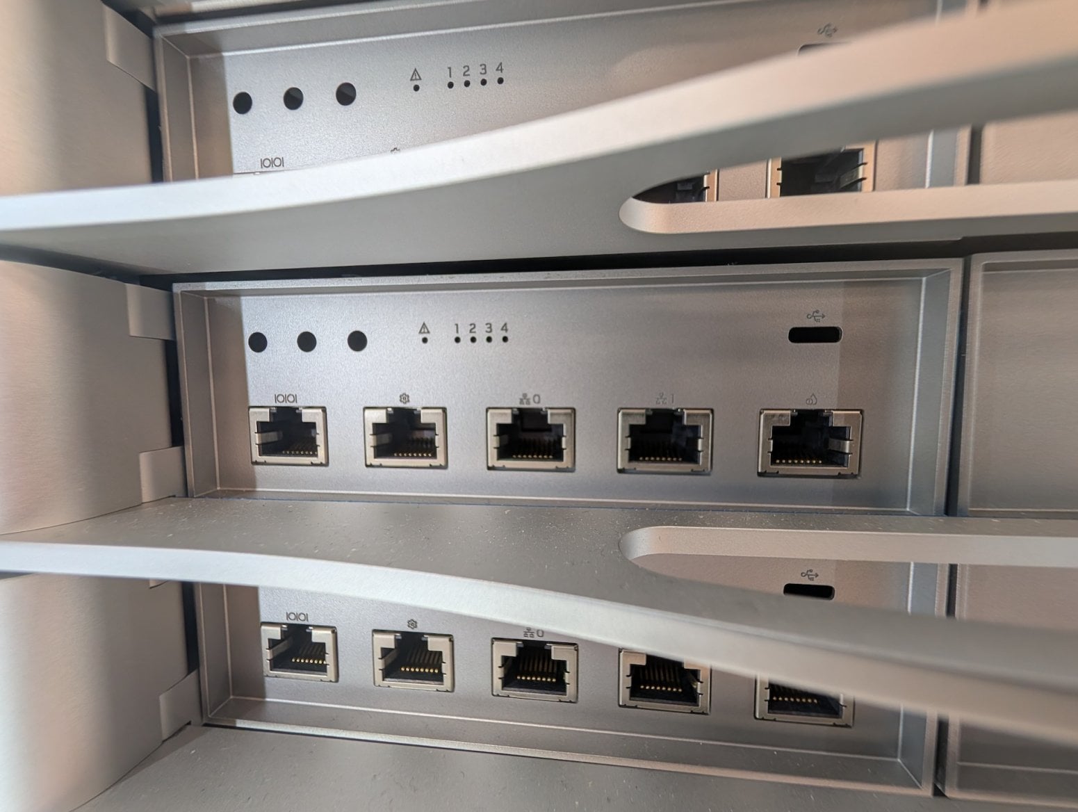 Servery a rack Nvidia Vera Rubin NVL72 od Foxconnu