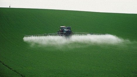 Náhledový obrázek - Stát přitvrdí vůči padělatelům pesticidů. Nasadí i QR kódy