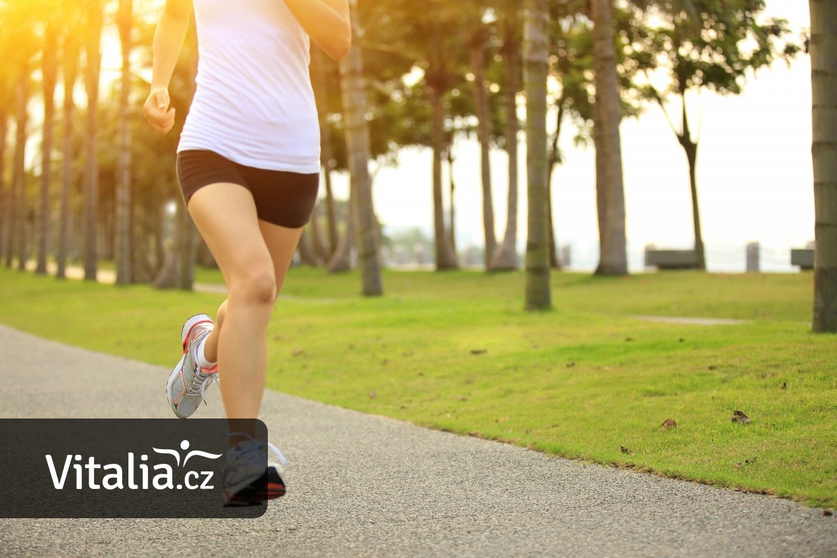 Katka i s epilepsií běhá maratony. Pohyb je lepší než ospalé polehávání doma, říká lékař