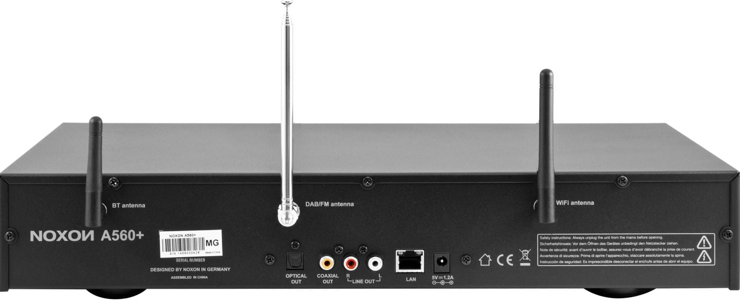 Noxon A560+: antény jde zaměnit za výkonnější, resp. připojit vnější. Platí to i o teleskopickém prutu pro FM/DAB.