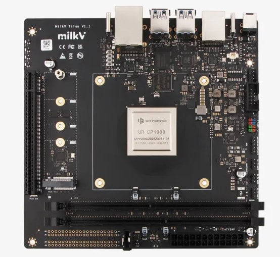 RISC-V deska Milk-V Titan