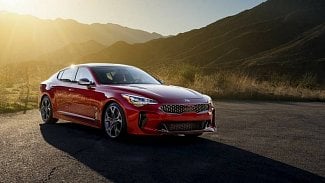 Náhledový obrázek - Kia Stinger podrobně: Diesel nabídne 200 koní a chybět nebude ani samosvor