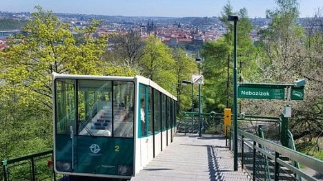 Náhledový obrázek - Lanovka s wi-fi. Internet bude fungovat i cestou na Petřín