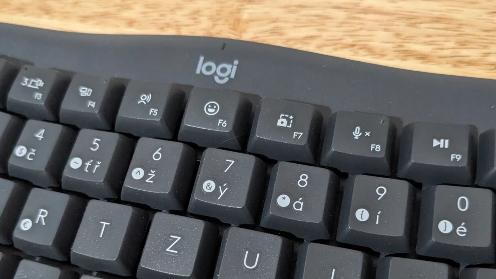 Logitech Wave (recenze)