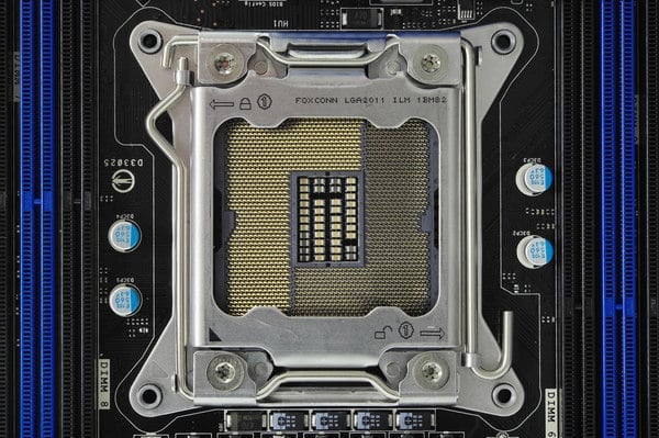 Socket LGA 2011