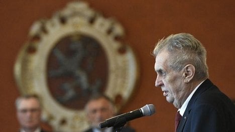 Náhledový obrázek - Zeman podepsal zdanění církevních restitucí