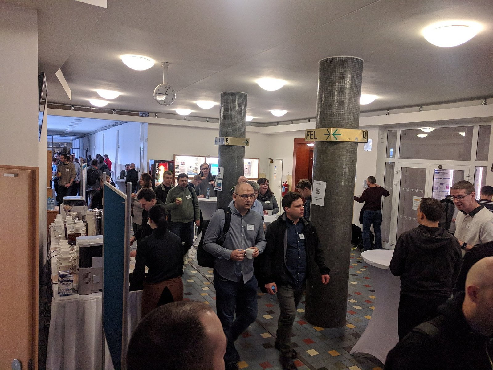 Seminář o bezpečnosti sítí a služeb (2018)