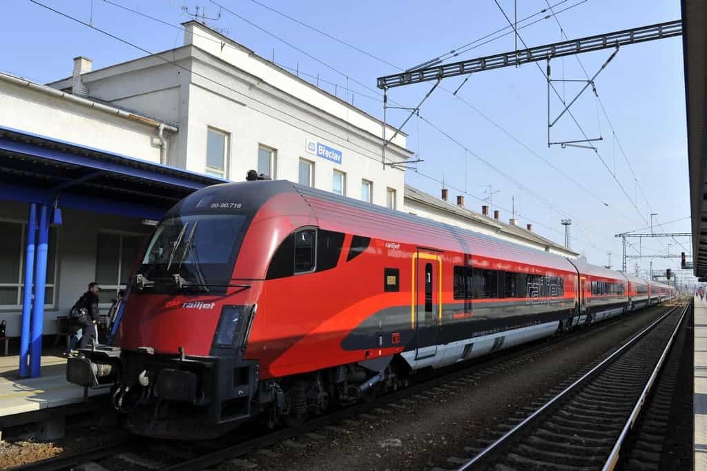 2018-02-vlaky-kterc3a9-dorazc3ad-na-oslavy-konc49bspc599ec5beky-