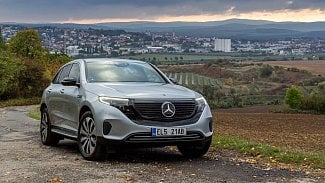 Náhledový obrázek - Elektrickým Mercedesem na Moravu a zpět: Reportáž psaná u nabíječek