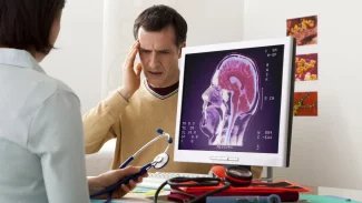 Náhledový obrázek - Příznaky nádoru na mozku se často objevují v pokročilém stádiu nemoci. Zahrnují třeba poruchy zraku