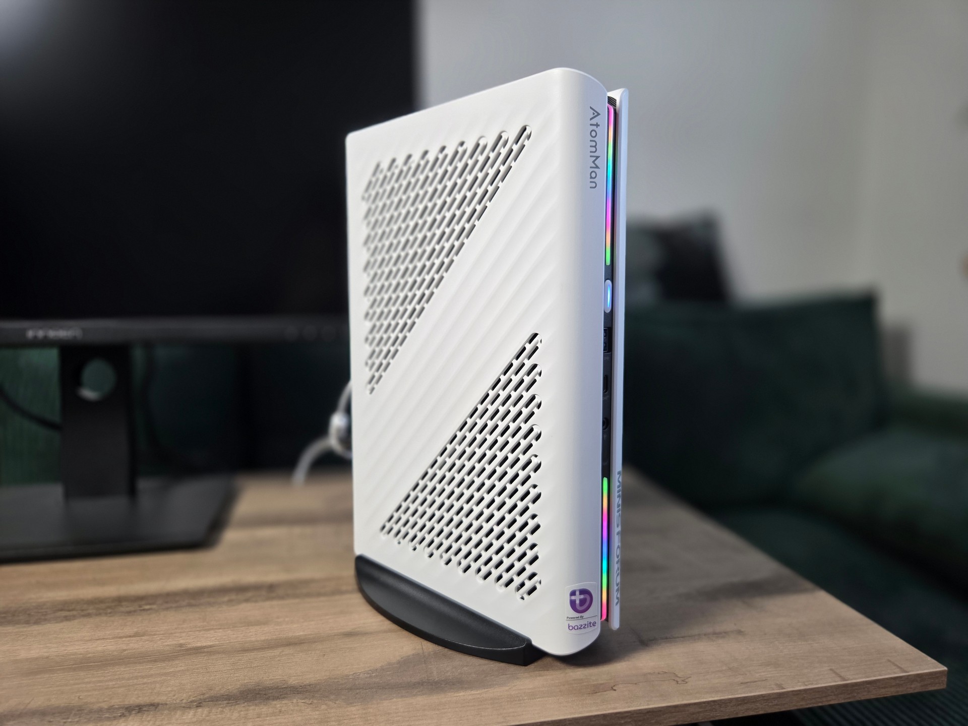 Recenze herního minipočítače Asome Gaming G1 Pro