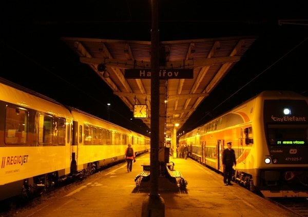 2009-11-z-havc3adc599ova-do-prahy-poprvc3a9-jely-soupravy-regioj