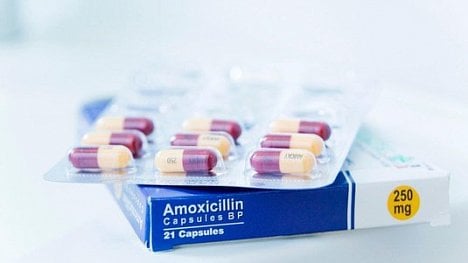 Náhledový obrázek - Antibiotika není nutné vždy dobírat. Vědci nabourávají zažité představy