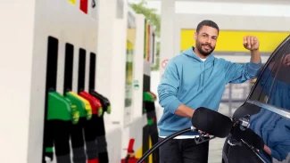 Náhledový obrázek - Natankovat v Rakousku cestou na dovolenou se vyplatí. Musíte ale vědět, kde