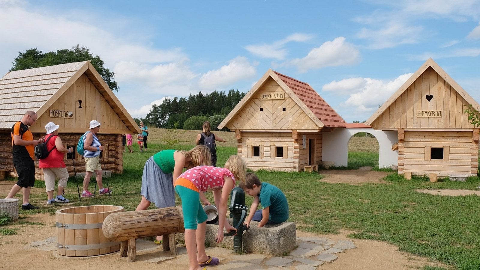 Zážitkový park Zeměráj - středověká vesnice