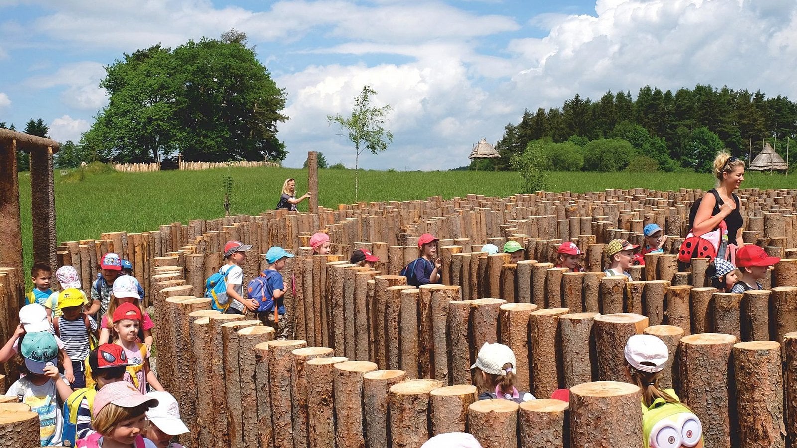 Zážitkový park Zeměráj - dřevěné bludiště