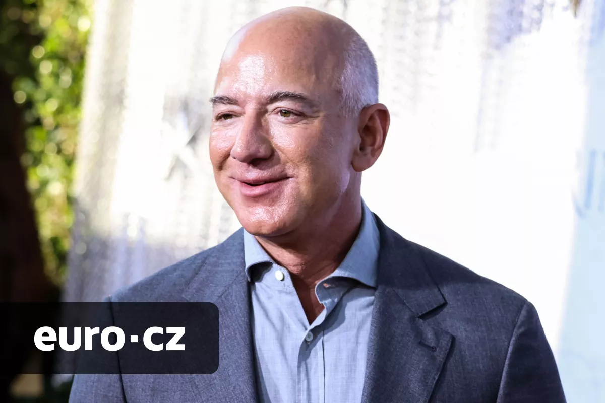 Ideální čas na prodej. Jeff Bezos se chce zbavit 50 milionů kusů akcií Amazonu, mají hodnotu téměř 200 miliard korun