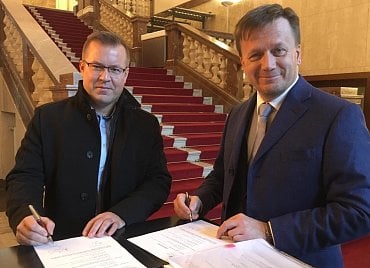 Zprava: Jan Matoušek z ČAP a Petr Volek z EFPA