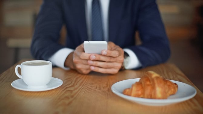 Fomo, mobil, závislost, nomofobie