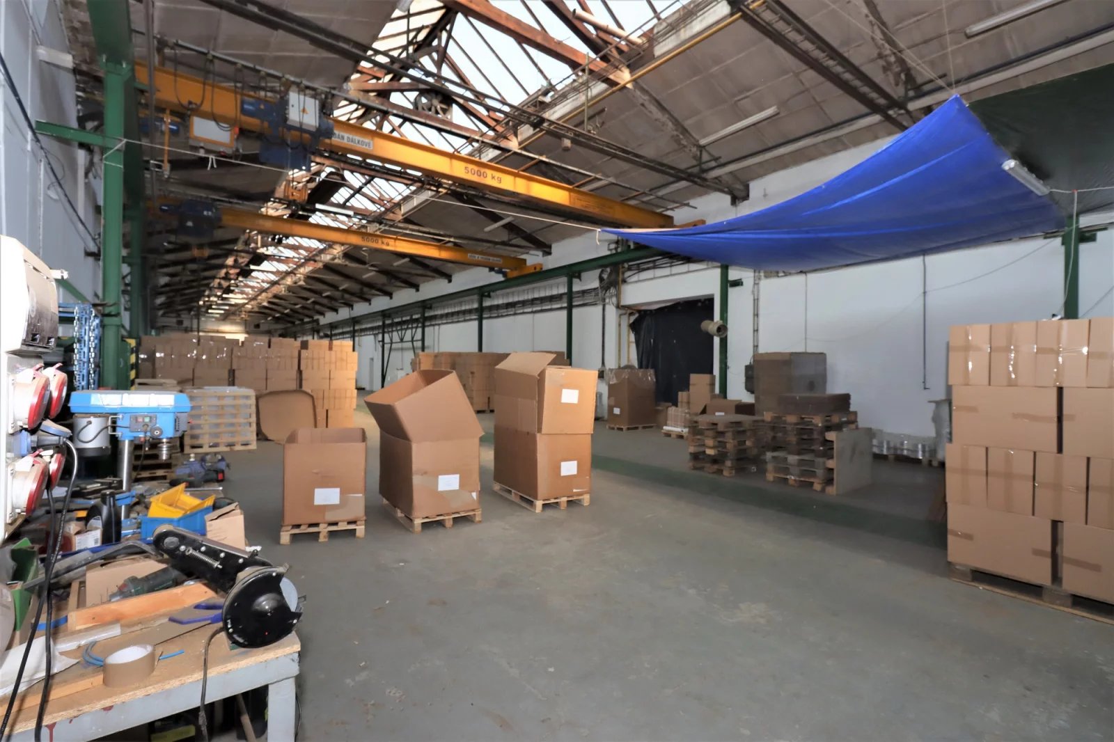 Nelegální byznys s cigaretami