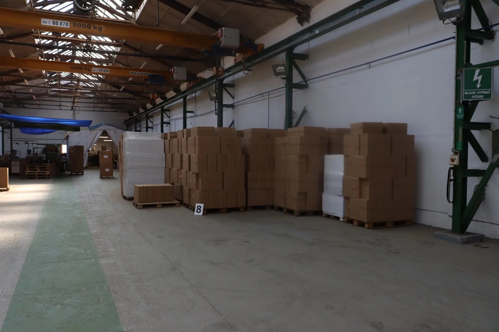 Nelegální byznys s cigaretami