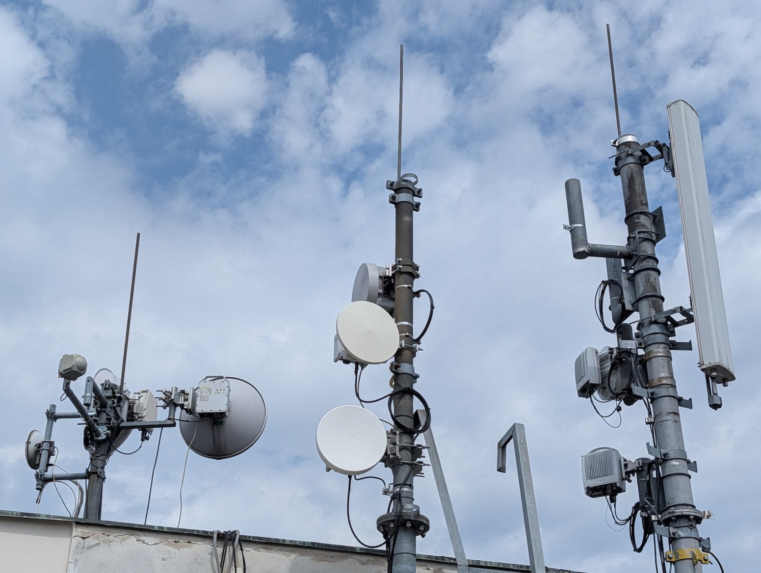 Mobilní 5G vysílač T-Mobilu na Londýnské v Praze