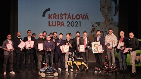 Náhledový obrázek - Nominujte svůj oblíbený internetový projekt v anketě Křišťálová Lupa 2022