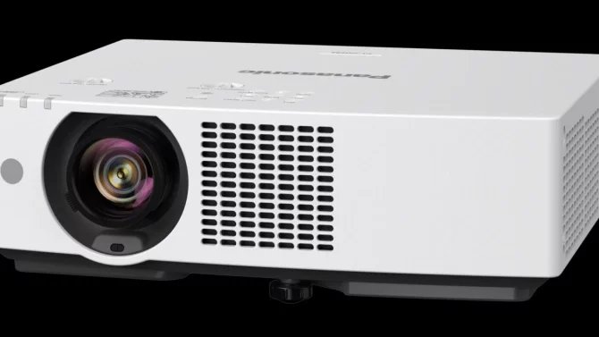 projektor panasonic