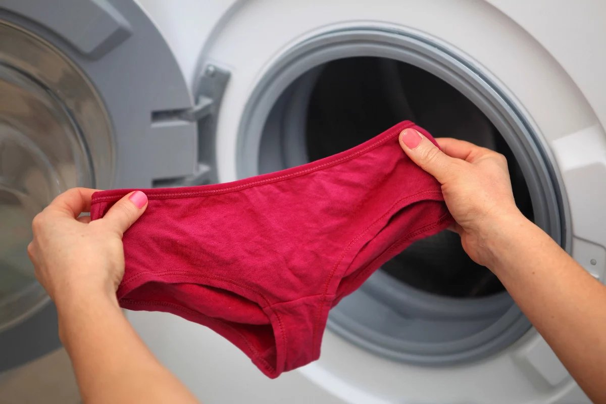 Evropské organizace věnující se životnímu prostředí či spotřebitelským právům provedly celoevropský test spodního prádla na obsah bisfenolů. Hledaly jich celkem 19.