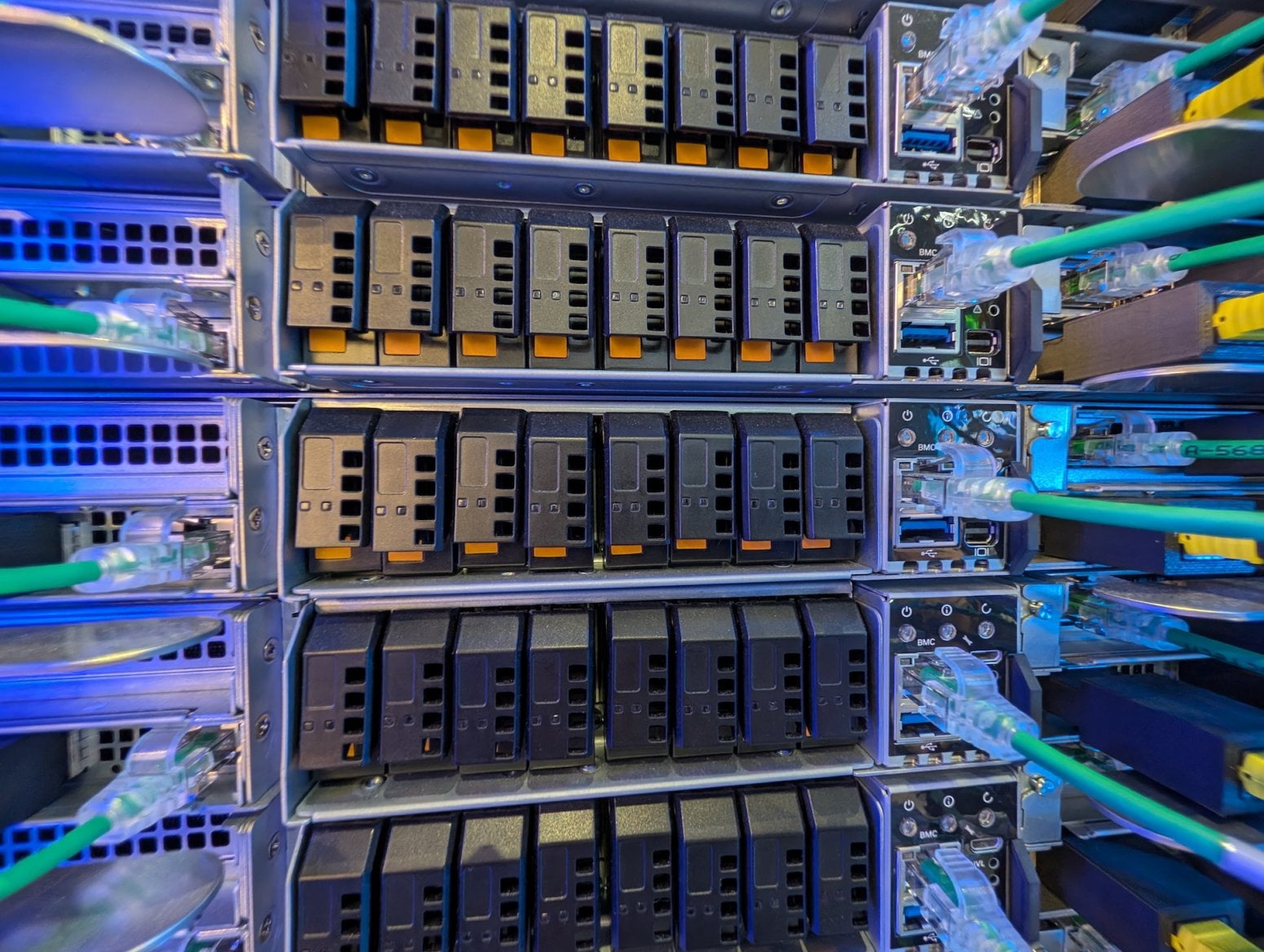 AI rack a servery Supermicro Nvidia GB300 NVL72