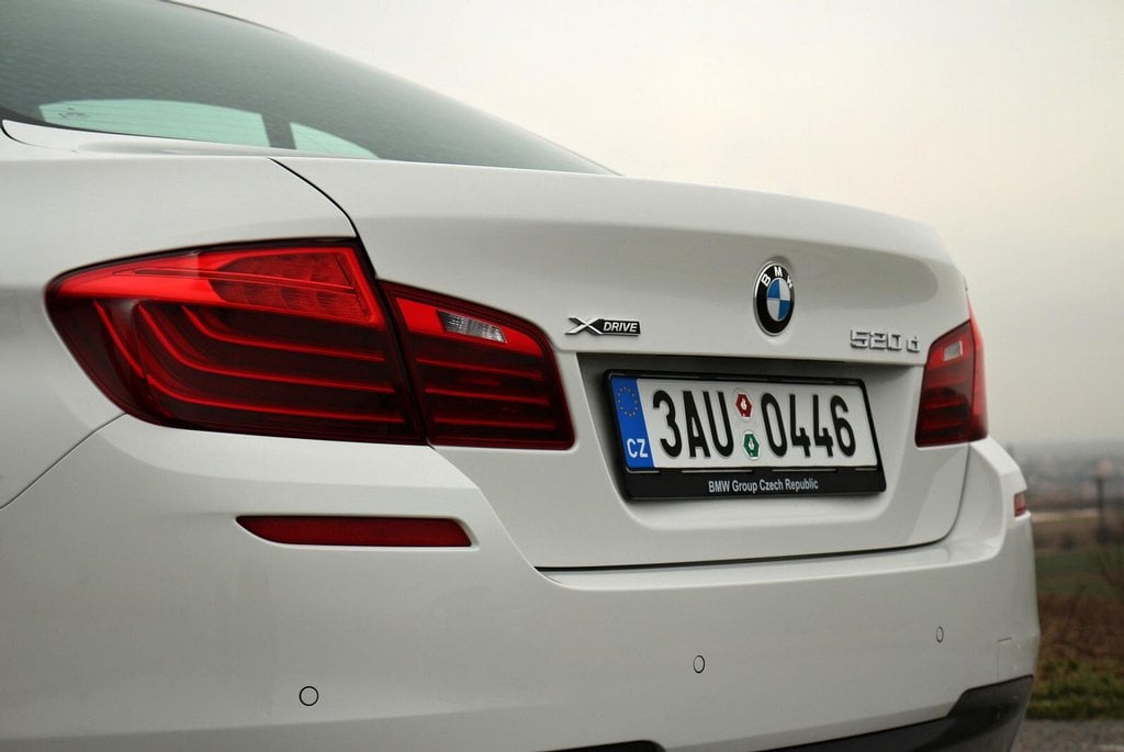 2013-10-bmw-520xdrive-90.jpg