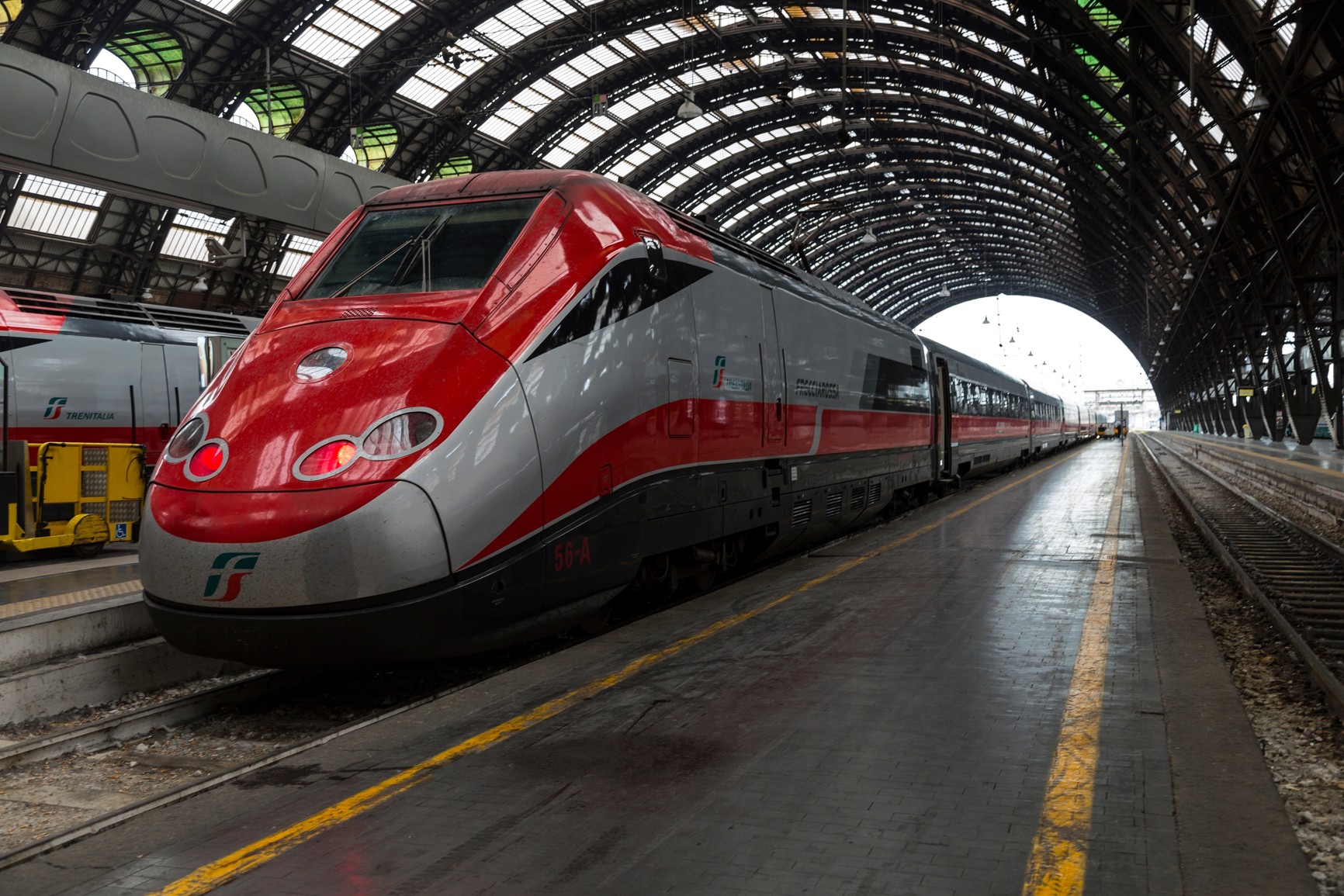 Italský vysokorychlostní vlak Frecciarossa