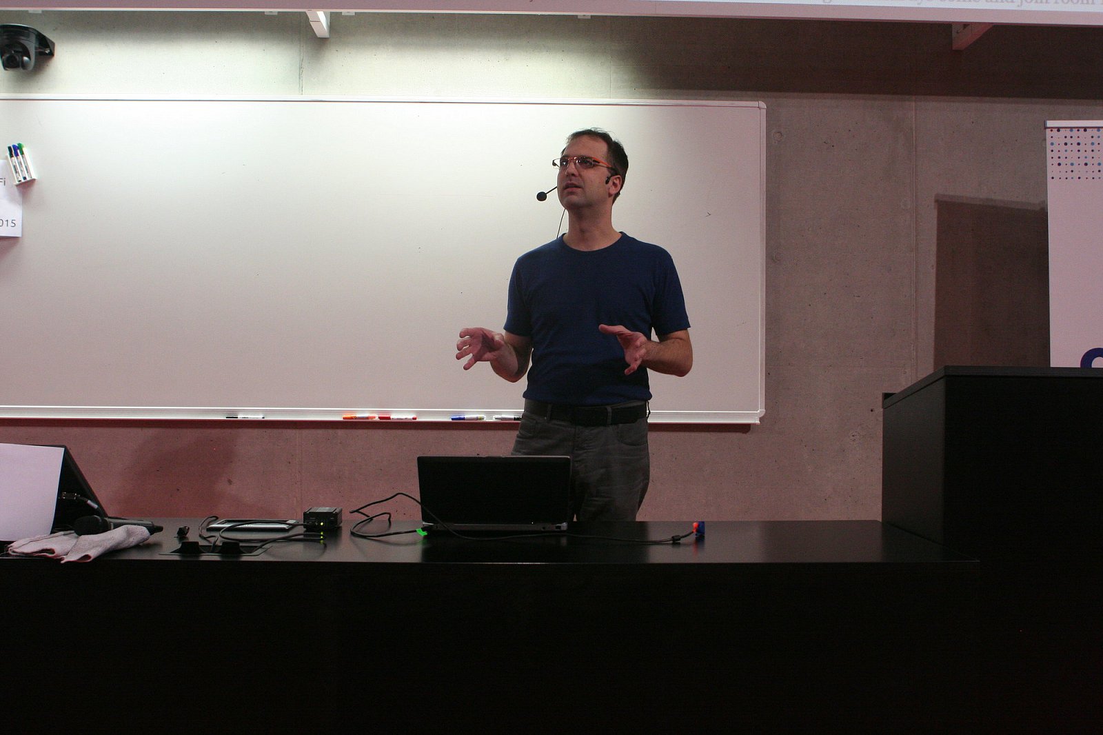 LinuxDays 2015 neděle