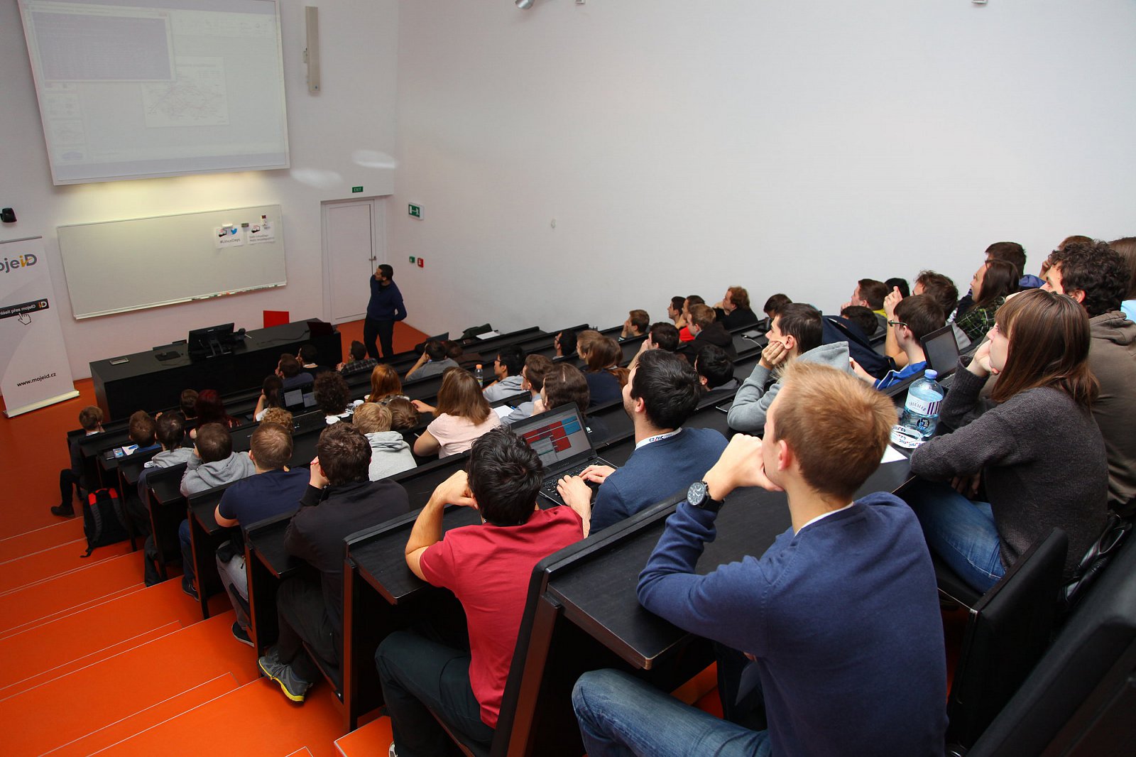 LinuxDays 2015 neděle