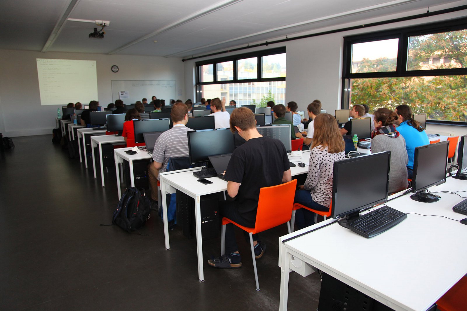 LinuxDays 2015 neděle