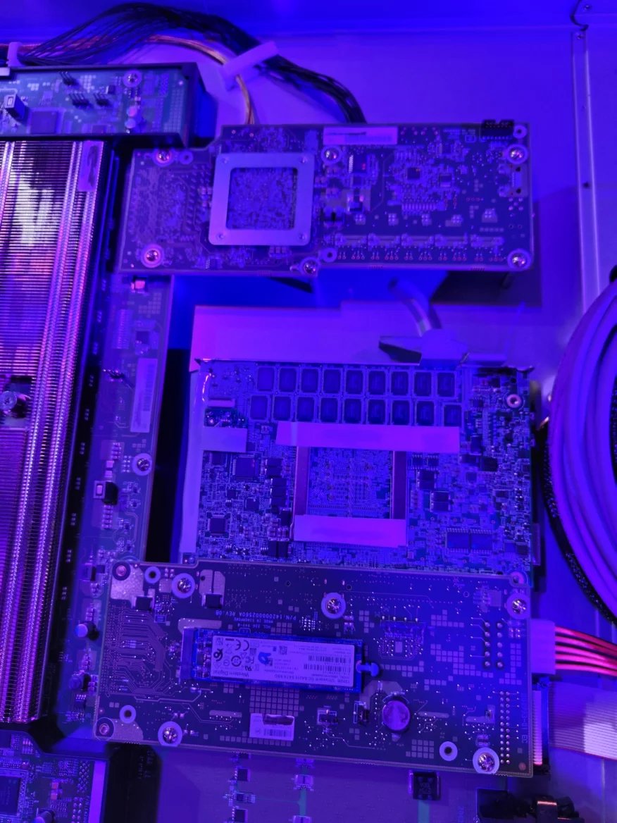 Serverový hardware Amazon Web Services