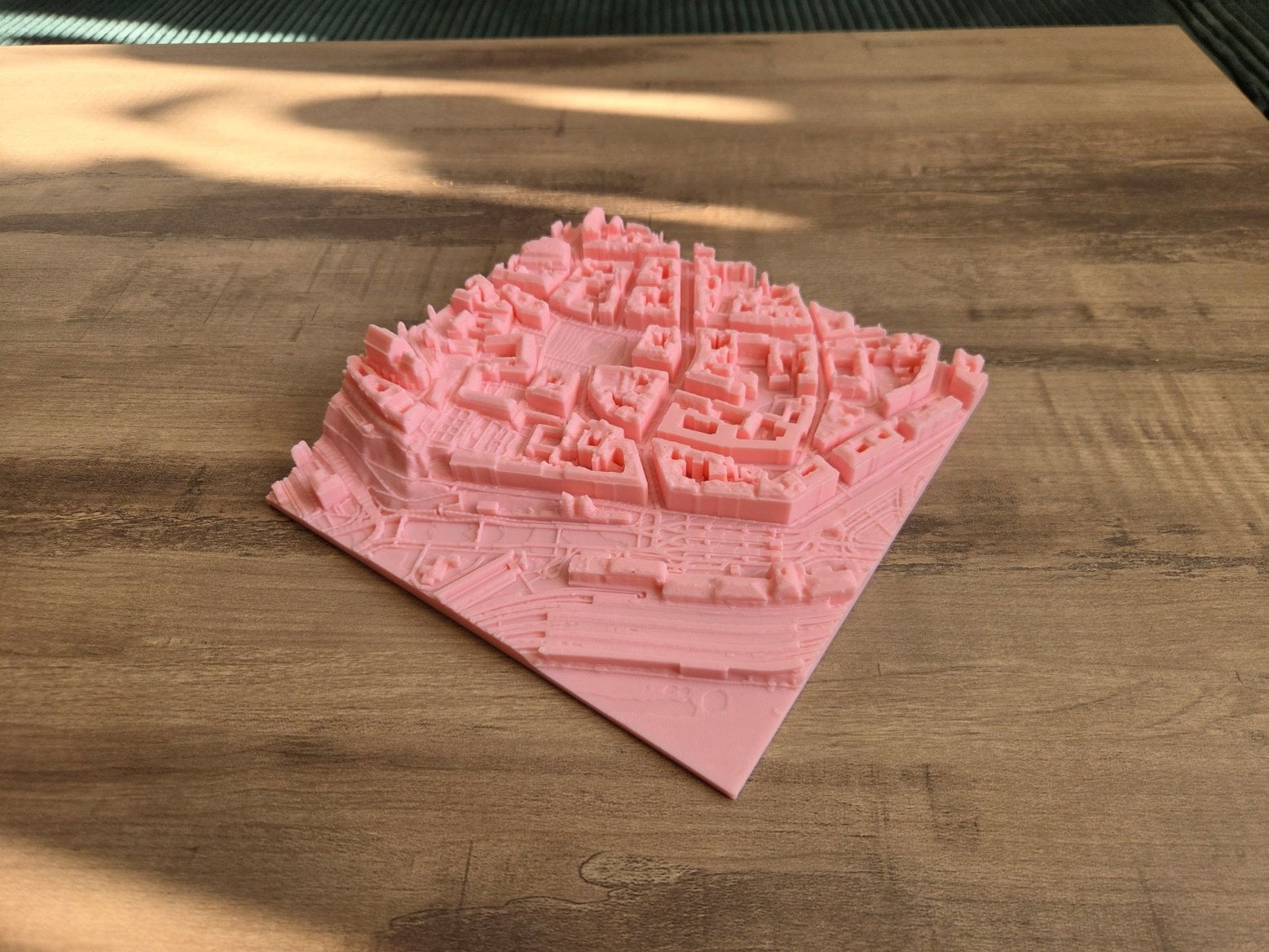 Z mapy do 3D modelu díky českému generátoru mapSTL.com